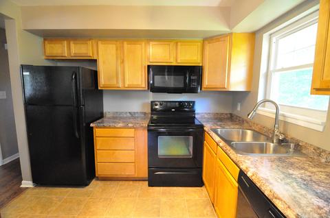 1015 Estates Rd SE, Roanoke, VA 24014 photo 7