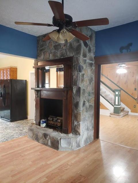 213 E Main St, Covington, VA 24426 photo 11