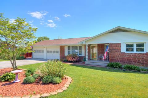 318 Vaughan Ave, Dublin, VA 24084 photo 1