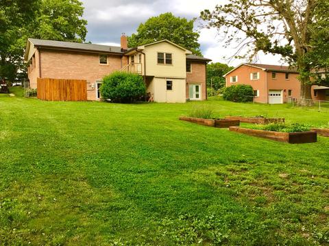 6025 Oakview Ave, Dublin, VA 24084 photo 8