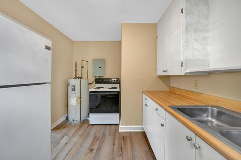 809 Queen Ave NW, Roanoke, VA 24012 photo 10