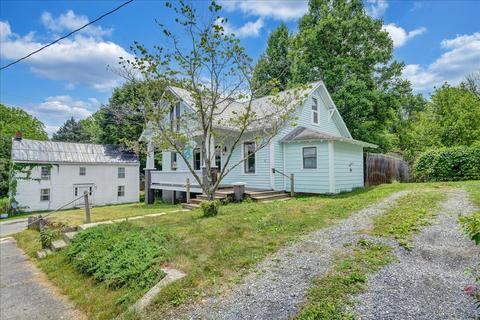 31 E Murray St, Fincastle, VA 24090 photo 1