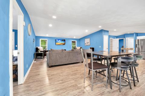 109 Bluewater Ct, Goodview, VA 24095 photo 5