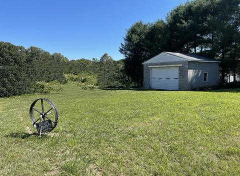 3640 Morgans Mill Rd, Goodview, VA 24095 photo 1