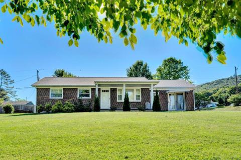3109 Quesenberry Pl, Draper, VA 24324 photo 1