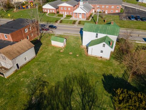 511 E Main St, Floyd, VA 24091 photo 6