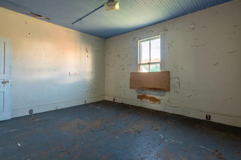 511 E Main St, Floyd, VA 24091 photo 8