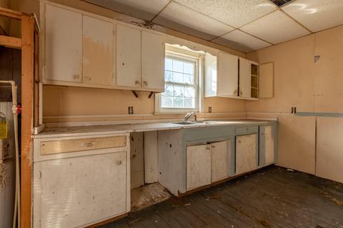 511 E Main St, Floyd, VA 24091 photo 19