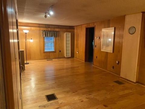 2952 N Fork Rd, Elliston, VA 24087 photo 8