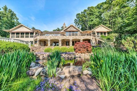 555 Silver Tee Dr, Penhook, VA 24137 photo 3