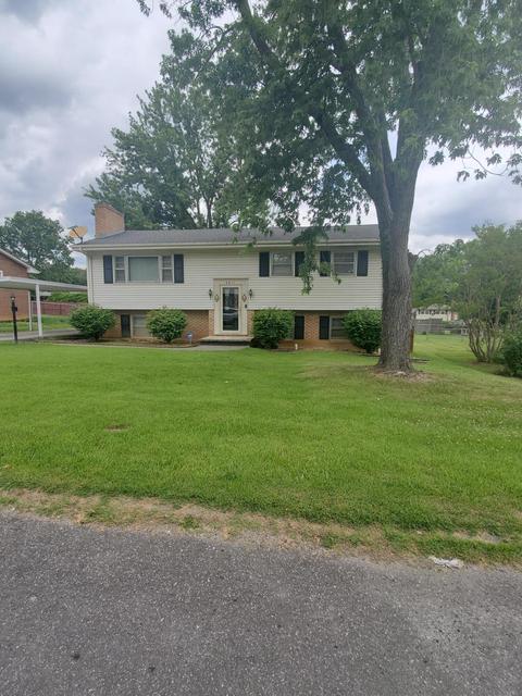 2811 Tully Dr, Roanoke, VA 24019 photo 2