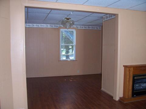 1401 E Dolly Ann Dr, Covington, VA 24426 photo 8