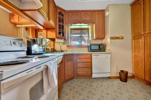 106 Bluewater Ct, Goodview, VA 24095 photo 35