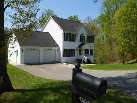1254 Rock Spring Rd, Goodview, VA 24095 photo 2