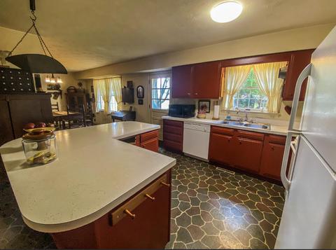 107 Maple Ln, Covington, VA 24426 photo 5