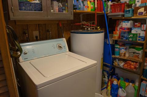 455 Booth Rd, Elliston, VA 24087 photo 12