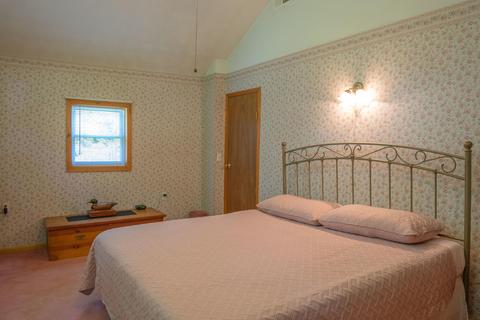 455 Booth Rd, Elliston, VA 24087 photo 7