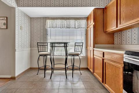 1801 Epps Dr, Salem, VA 24153 photo 8