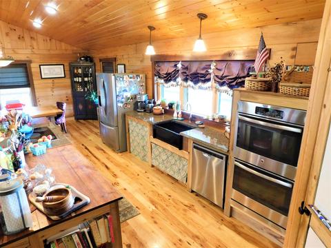 688 Blain Rd, Buchanan, VA 24066 photo 9