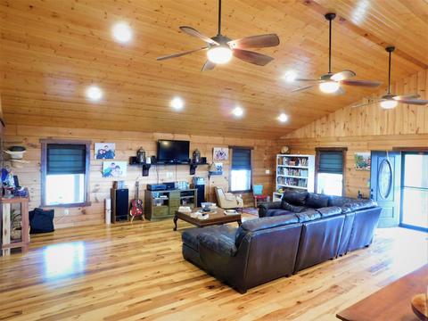 688 Blain Rd, Buchanan, VA 24066 photo 12