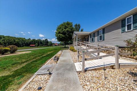 799 Skillet Rd, Ferrum, VA 24088 photo 5
