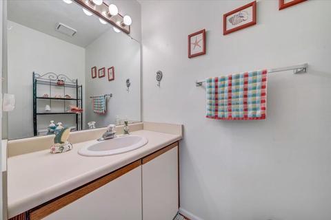 301 Harbor Ridge Dr, Goodview, VA 24095 photo 10