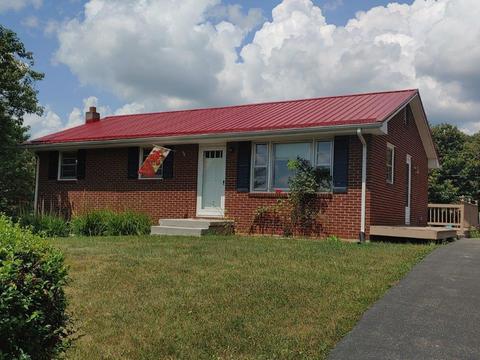 5765 Riner Dr, Dublin, VA 24084 photo 2