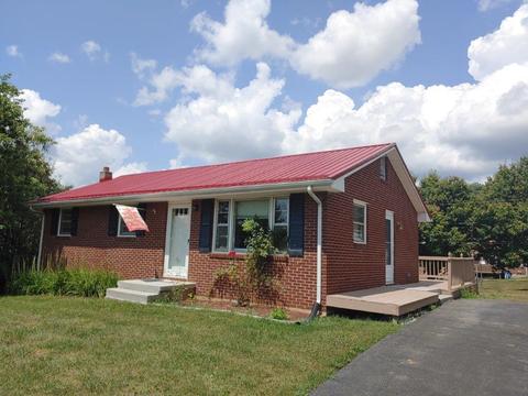 5765 Riner Dr, Dublin, VA 24084 photo 3