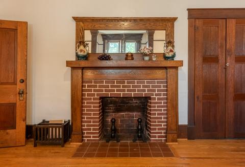 406 E Main St, Floyd, VA 24091 photo 9
