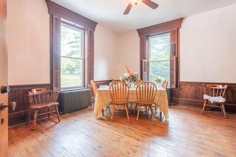 406 E Main St, Floyd, VA 24091 photo 15