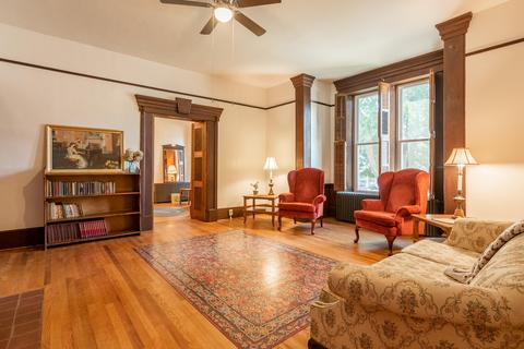 406 E Main St, Floyd, VA 24091 photo 7