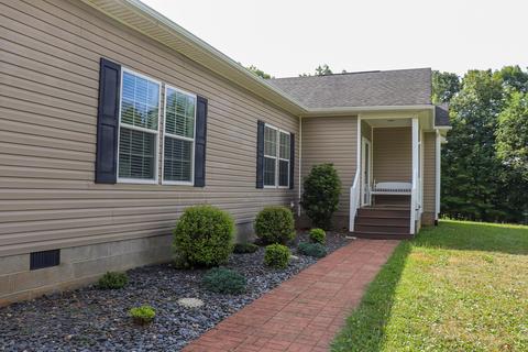 241 Sams Rd SE, Floyd, VA 24091 photo 3