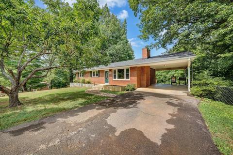 304 Sky View Rd, Goodview, VA 24095 photo 2