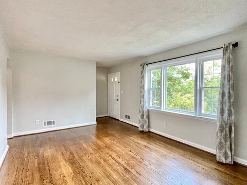 2540 Spring Rd SW, Roanoke, VA 24015 photo 3