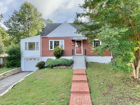 2540 Spring Rd SW, Roanoke, VA 24015 photo 1
