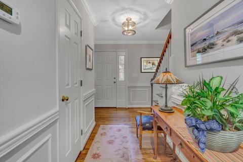 6010 Trinity Ct, Roanoke, VA 24018 photo 4