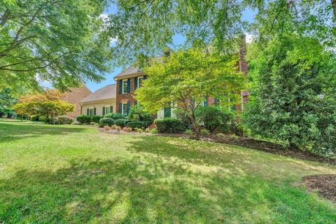 6010 Trinity Ct, Roanoke, VA 24018 photo 3