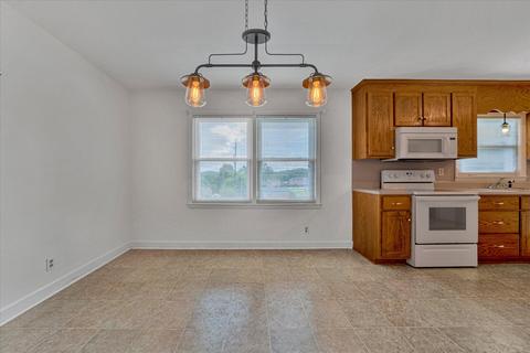 225 Arthur Cir, Ferrum, VA 24088 photo 13