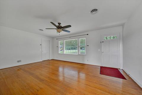 225 Arthur Cir, Ferrum, VA 24088 photo 3