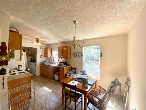 1321 Mitchell Rd, Axton, VA 24054 photo 15