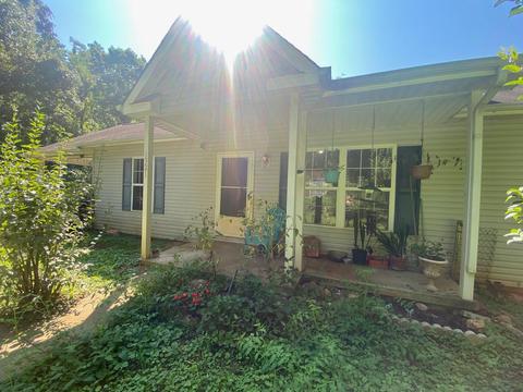 1321 Mitchell Rd, Axton, VA 24054 photo 2
