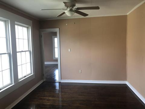 309 E Oak St, Covington, VA 24426 photo 18