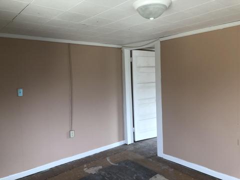 309 E Oak St, Covington, VA 24426 photo 14