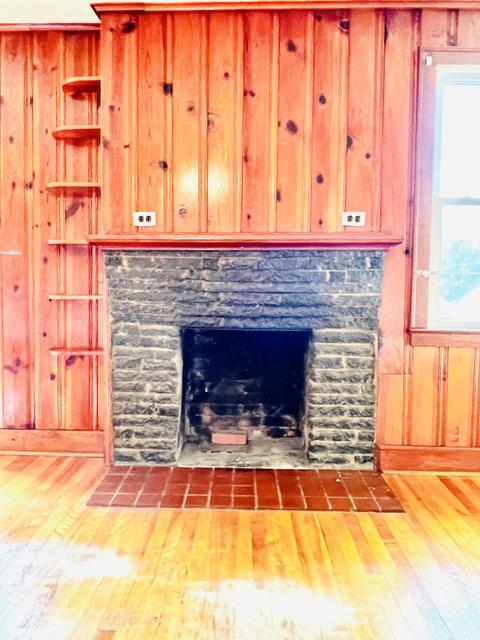 308 E Gordon St, Covington, VA 24426 photo 9