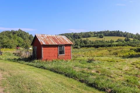 129 Lazy Ln, Floyd, VA 24091 photo 4