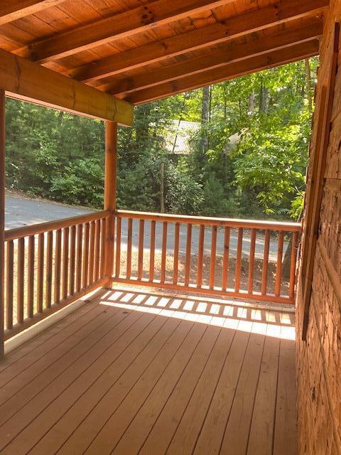 16 Woodside Ln, Stuart, VA 24171 photo 3