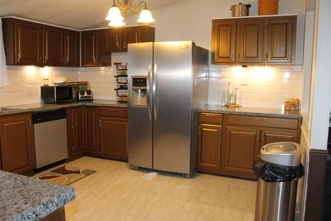 527 4th St, Buchanan, VA 24066 photo 7