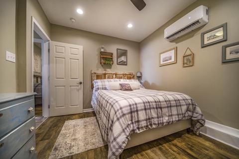 6015 Smith Mountain Rd, Penhook, VA 24137 photo 13