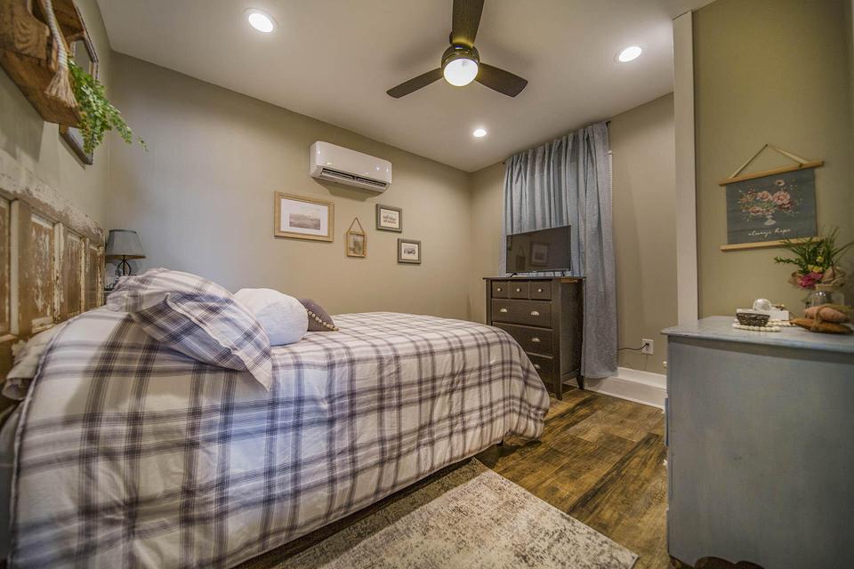  6015 Smith Mountain Rd, Penhook, VA 24137 photo 12