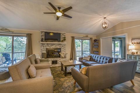 6015 Smith Mountain Rd, Penhook, VA 24137 photo 8
